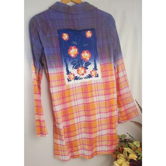 Andree By UNIT S Orange Floral Embroidered Button-Up Roll Tab Sleeve Plaid Tunic - Picture 2 of 12